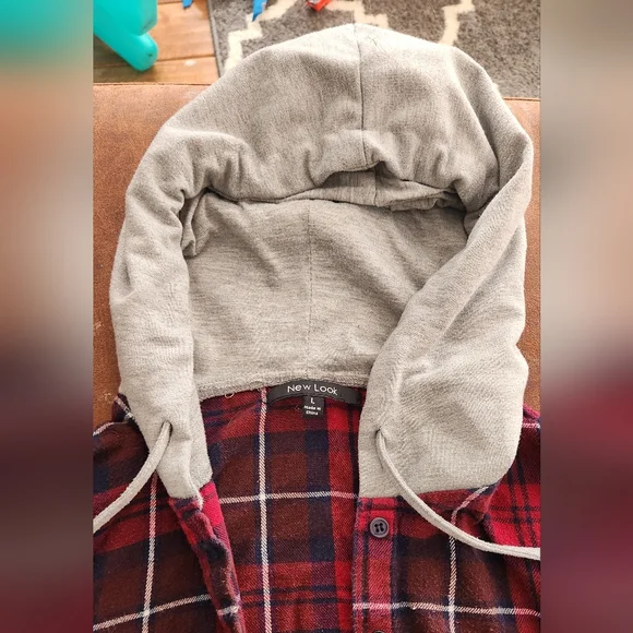 New Look Hooded Flannel Shirt - Picture 5 of 7